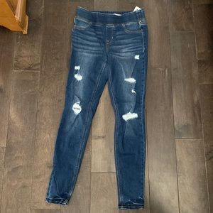 *Brand NEW* Old Navy Rockstar Distressed, Super Skinny Jeggings